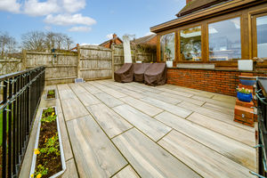 REAR GARDEN- click for photo gallery